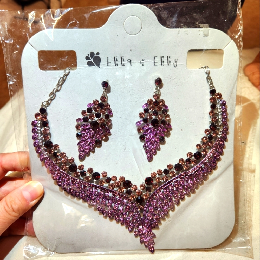 Ella and Elly jewelry set